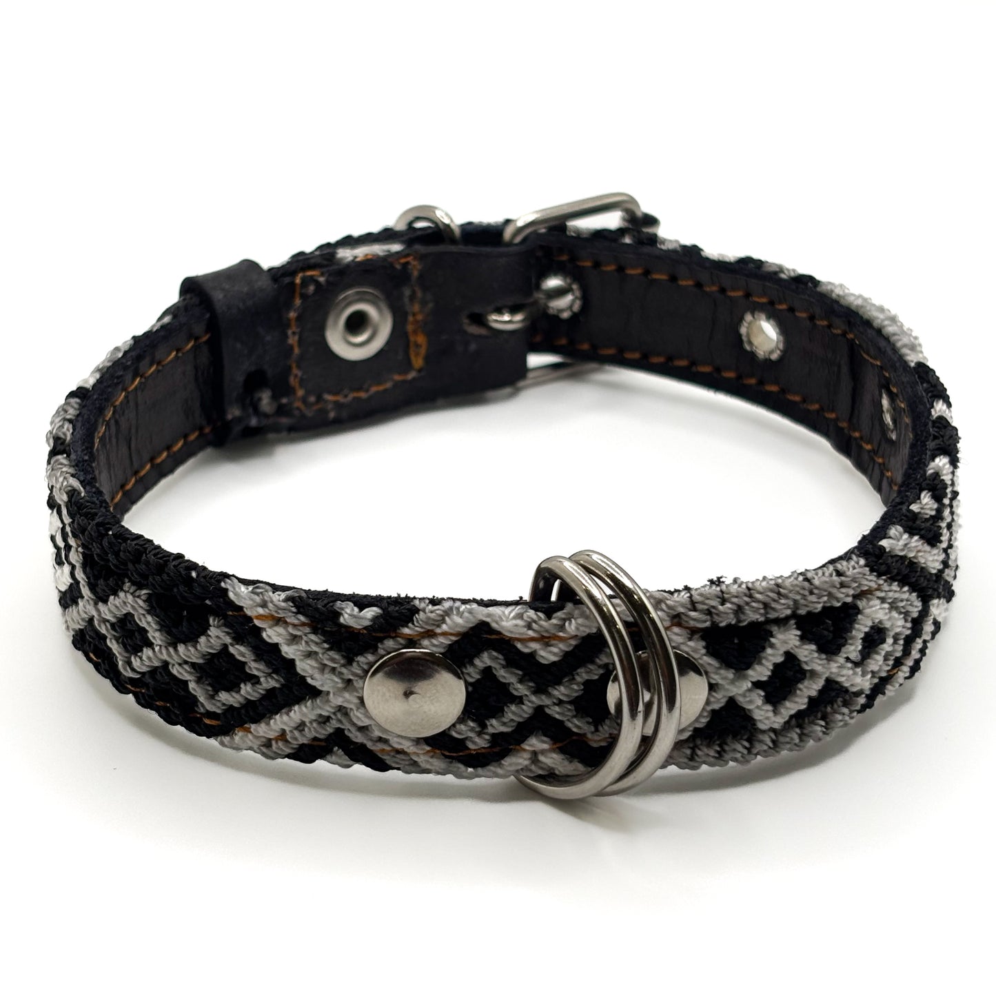 Noche y Día -Small (35cm) Hand Embroidered Leather Dog Collar