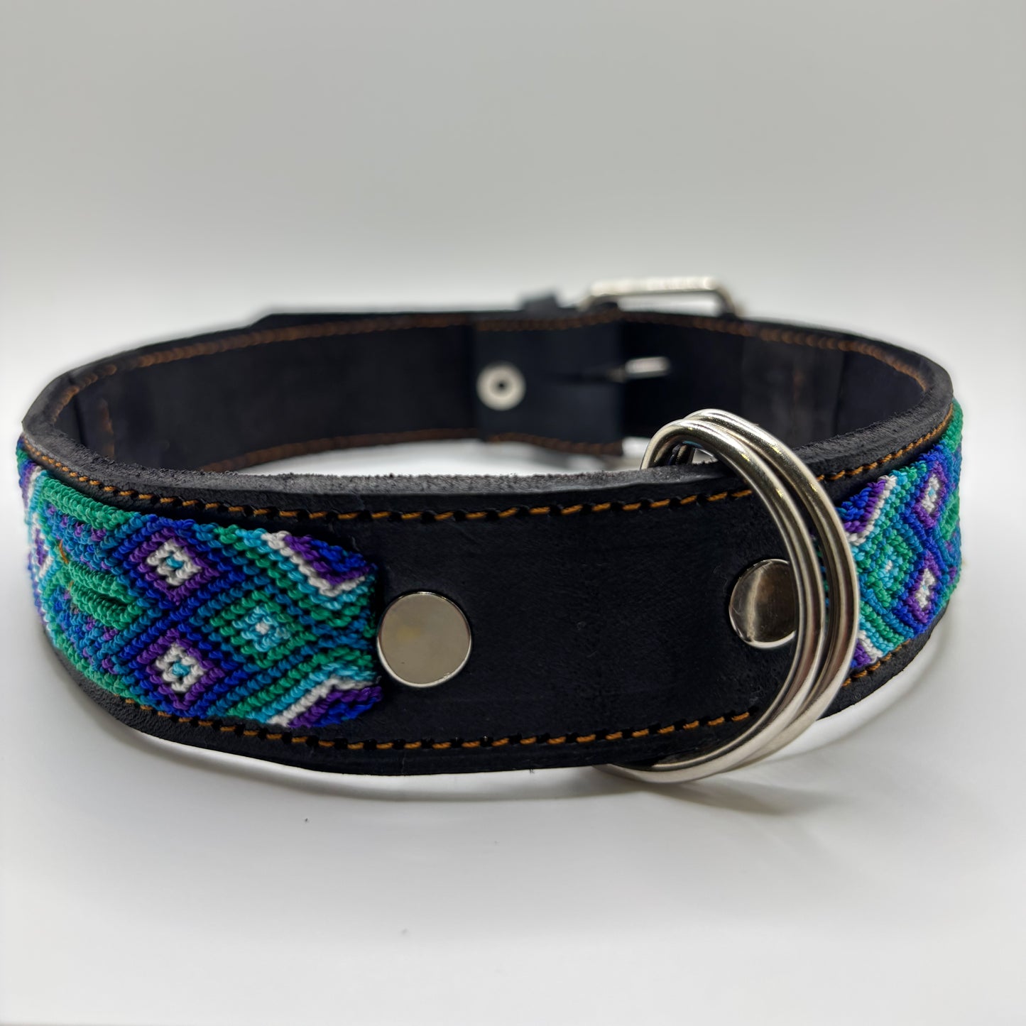 Turquesa- XL (55cm) Hand Embroidered Leather Dog Collar