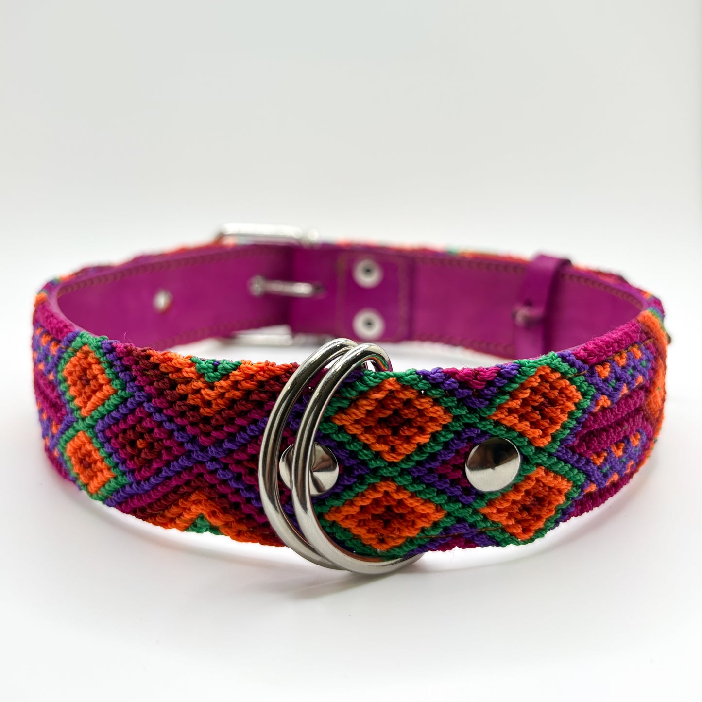 Pasión – XXL 60cm-Hand Embroidered Leather Dog Collar