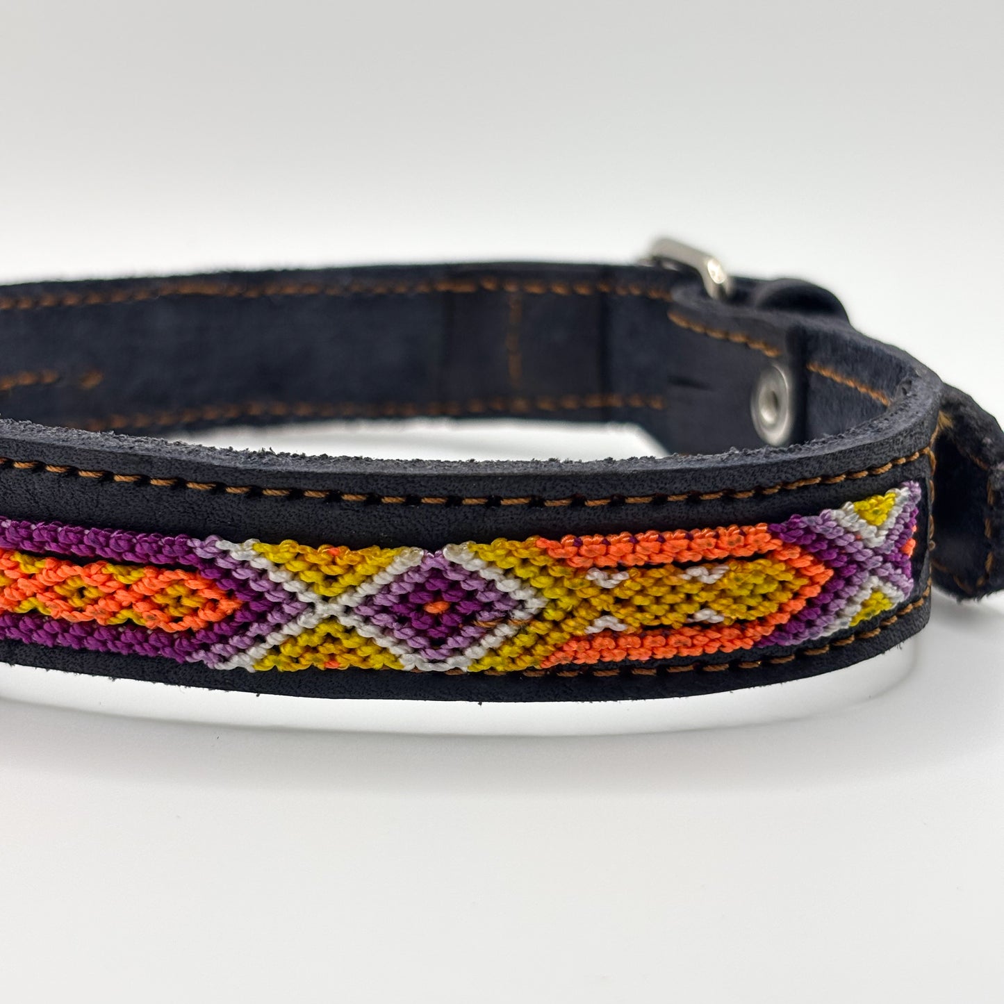 Rayos de Sol Medium 40cm Hand Embroidered Leather Dog Collar