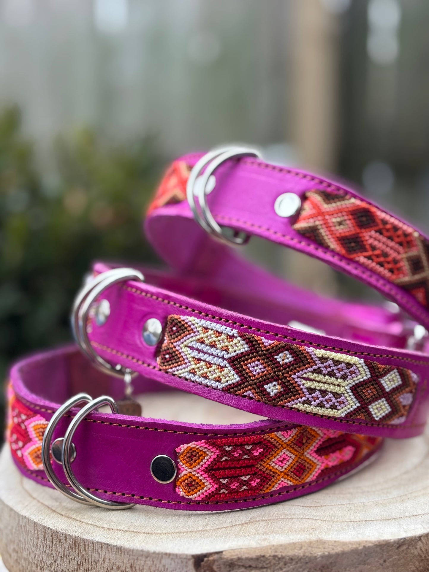 Large Plus (55) Partial Embroidered Leather Collars