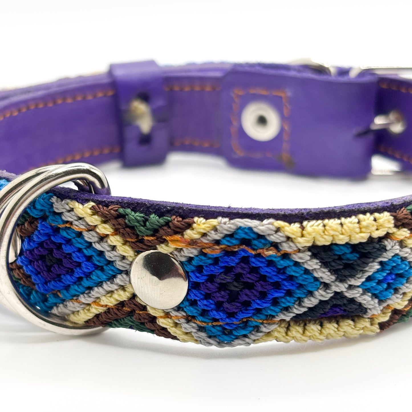 Laguna-Large (45cm) Hand Embroidered Leather Dog Collar