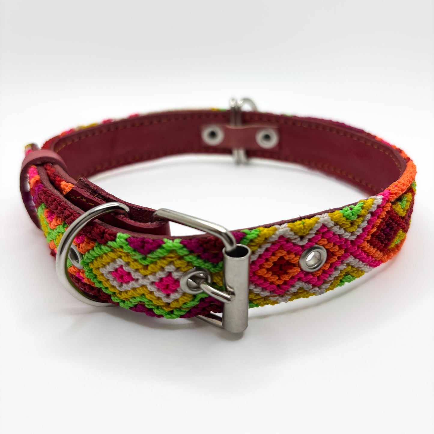 Amanecer Large 45cm Hand Embroidered Leather Dog Collar