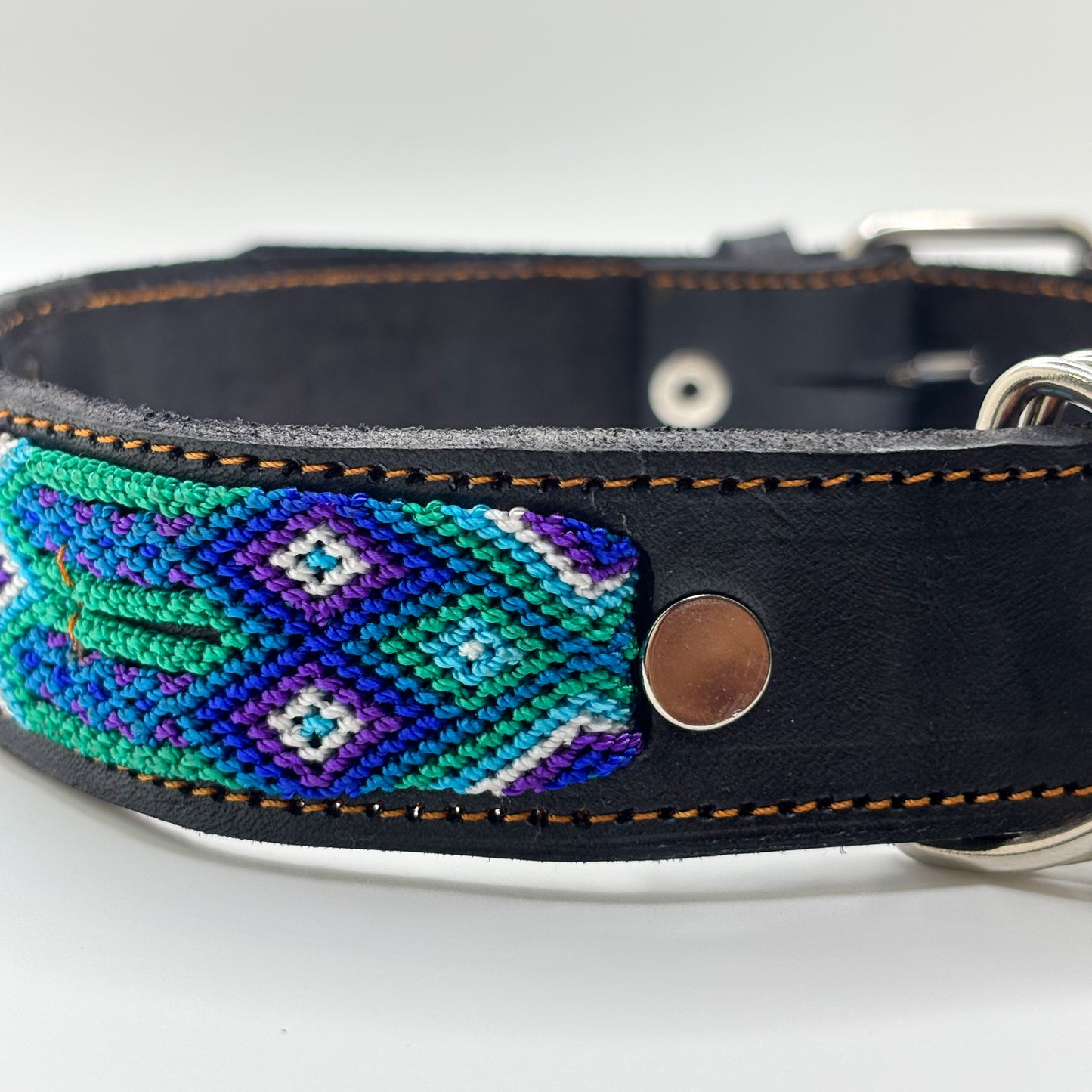 Turquesa- XL (55cm) Hand Embroidered Leather Dog Collar