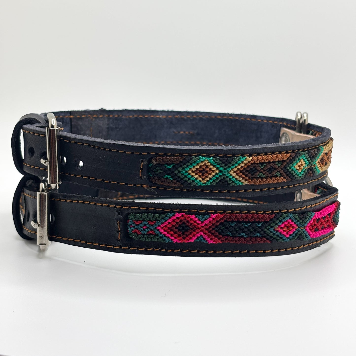 Bosque Large 45cm Hand Embroidered Leather Dog Collar