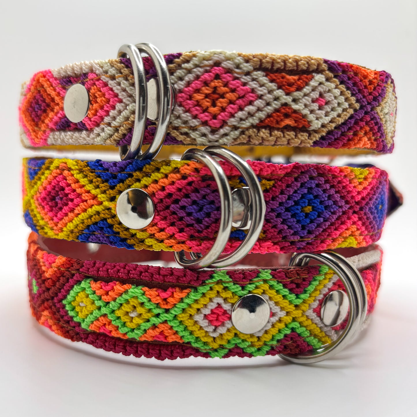 Amanecer Large 45cm Hand Embroidered Leather Dog Collar