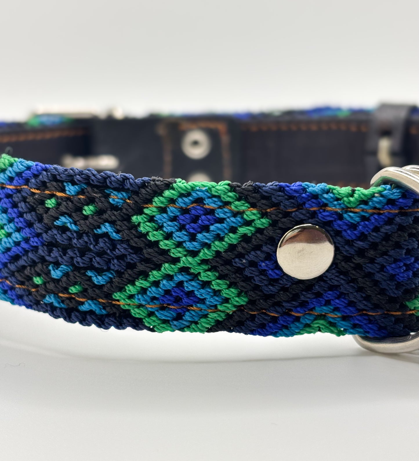 Selva- XL (55cm) Hand Embroidered Mexican Leather Dog Collar