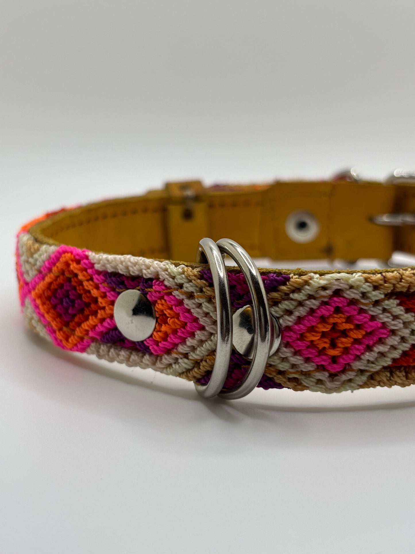 Verano Large 45cm Hand Embroidered Leather Dog Collar