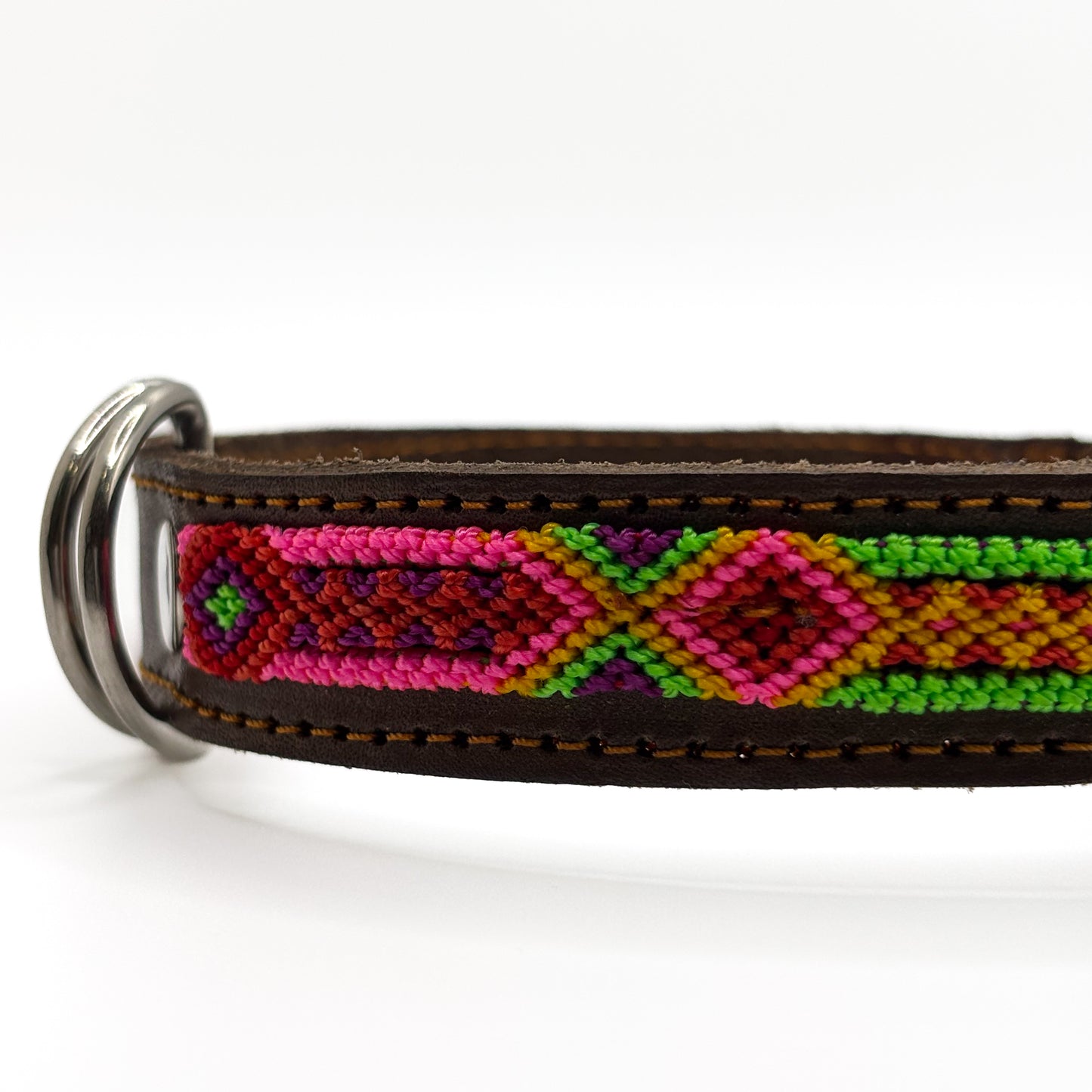 Alegría Medium 40cm Hand Embroidered Leather Dog Collar