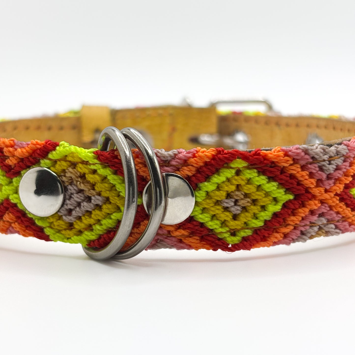 Atardecer-Small (35cm) Hand Embroidered Leather Dog Collar